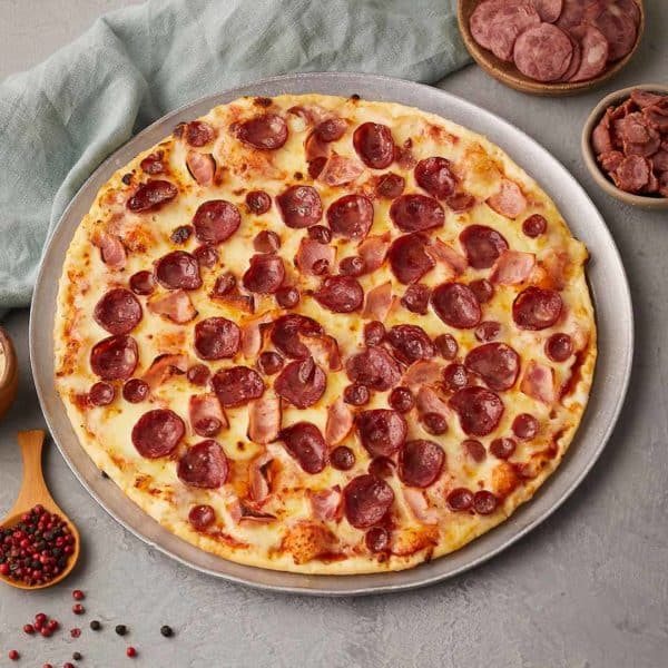 Pizza Carnes